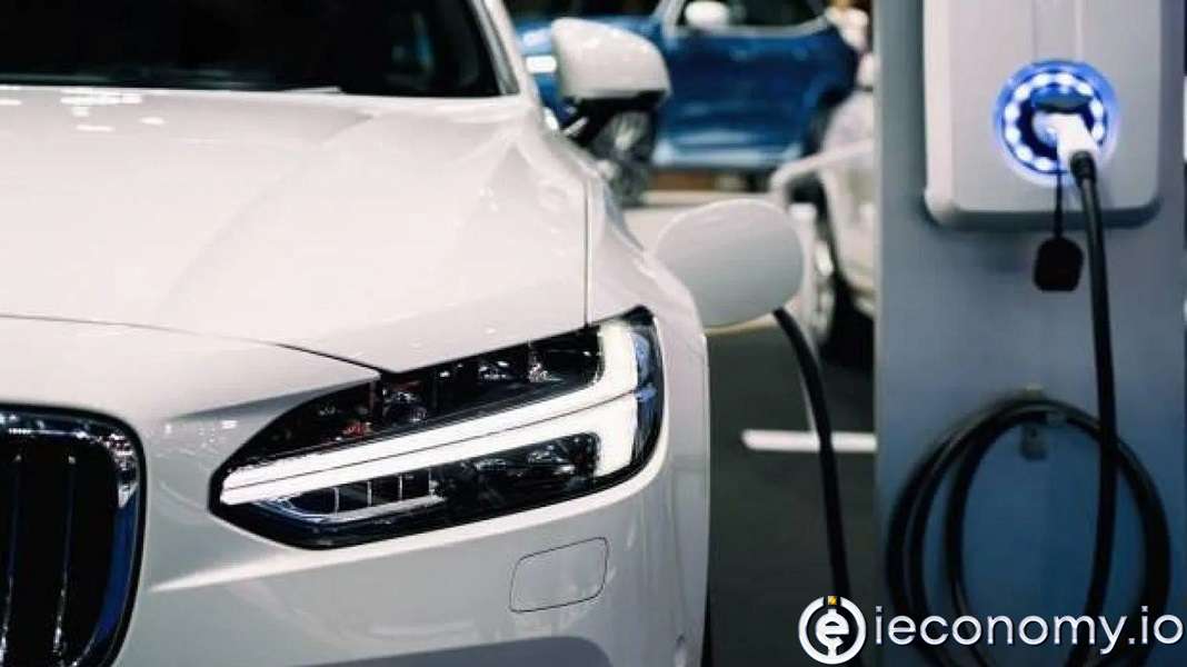 Electric vehicle sales in China rose 160 percent