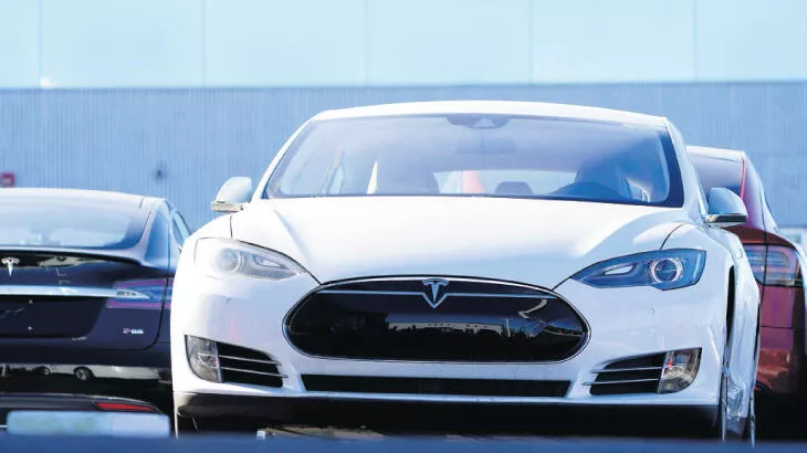 Tesla 2021'i rekor satışla kapattı
