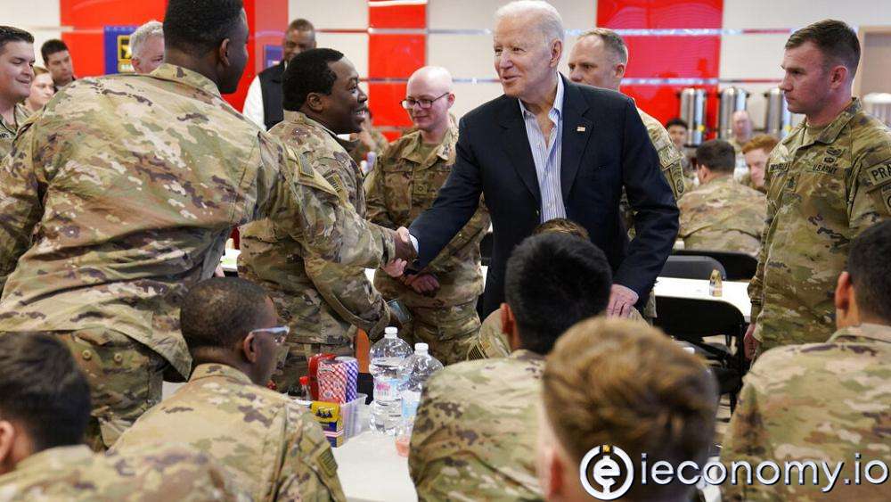 US President Joe Biden paid a visit to his soldiers on the Polish Mission