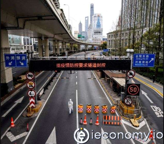 China's Financial Center in Shanghai Is Going to Shut Down