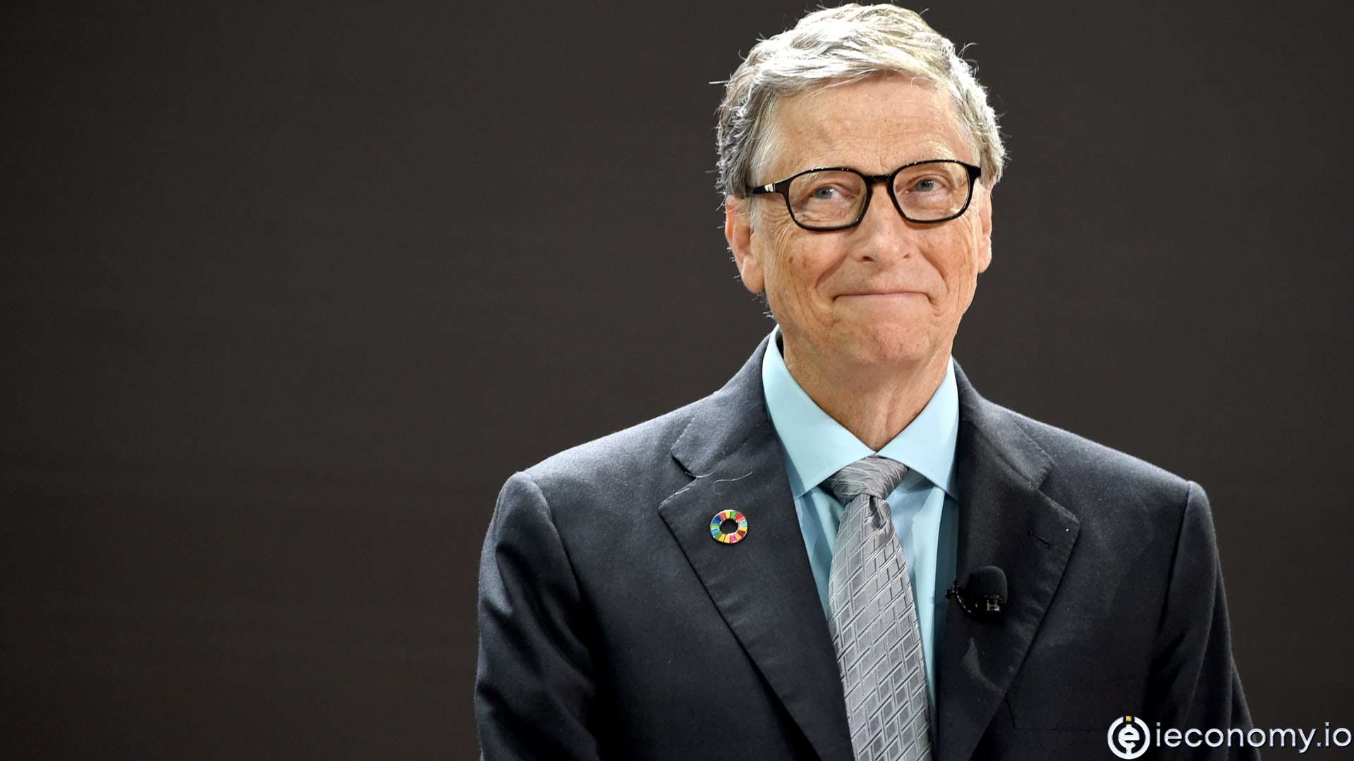 Bill Gates Koronavirüse Yakalandı