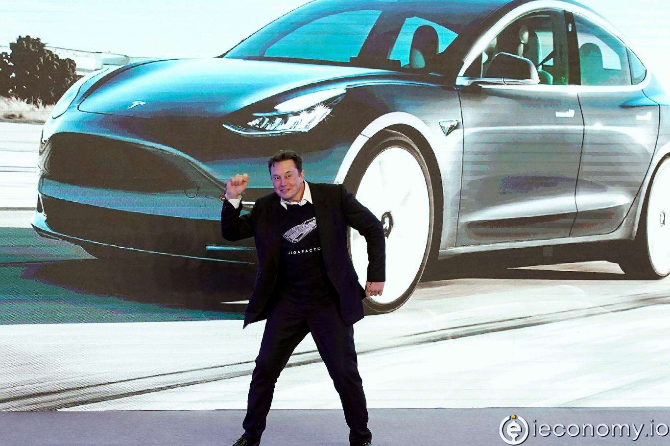 Tesla’nın Ceo’su Elon Musk Zarar Ediyor