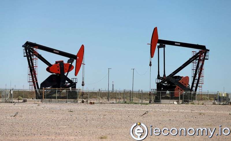 Oil Prices Rise Above $4 Per Barrel