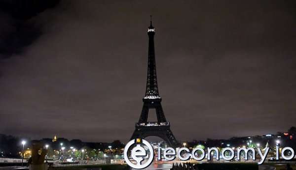 Fransa Enerji Tasarrufu İçin Eyfel Kulesi Işıklarını Söndürdü