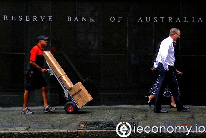 Australia's budget to keep spending in check while reducing growth