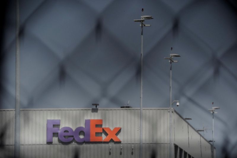 Fedex Daha Agresif Maliyet Kesintileri için Söz Veriyor