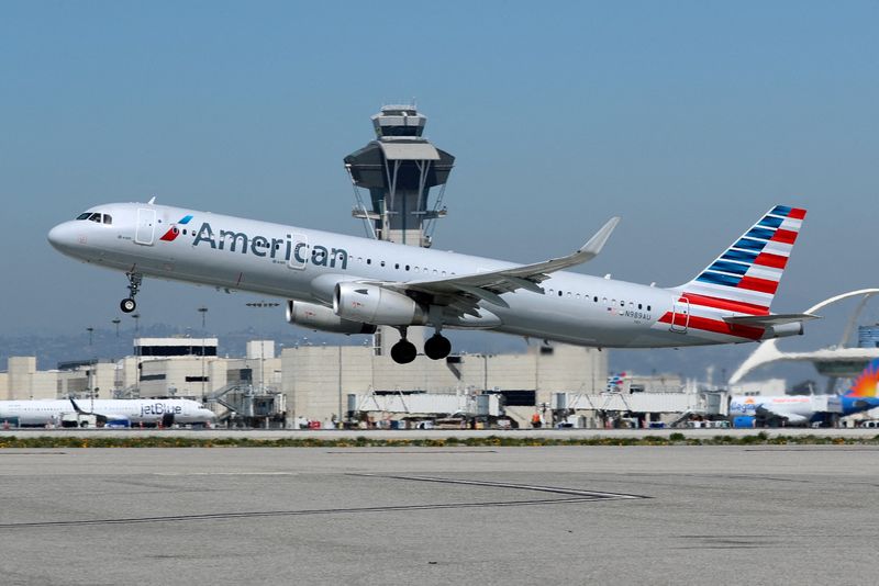 Mesa, American Airlines Uçuşlarını Durduracağını Açıkladı