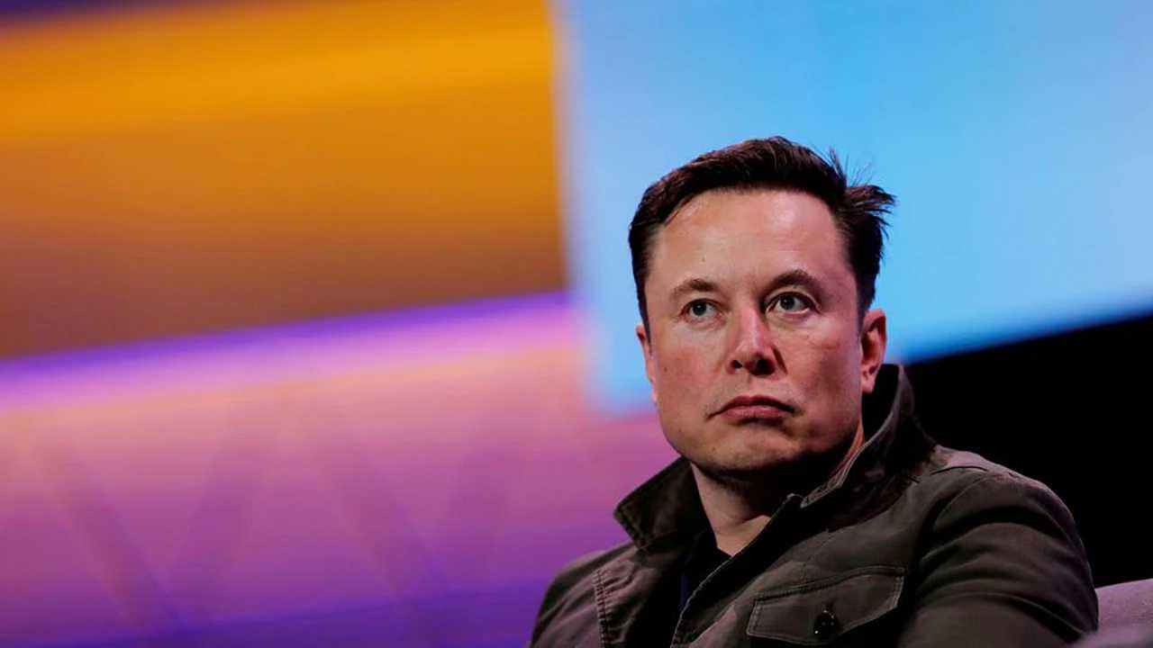 Tesla Borsa’da Dibi Gördü; Elon Musk Açıklamalarda Bulundu
