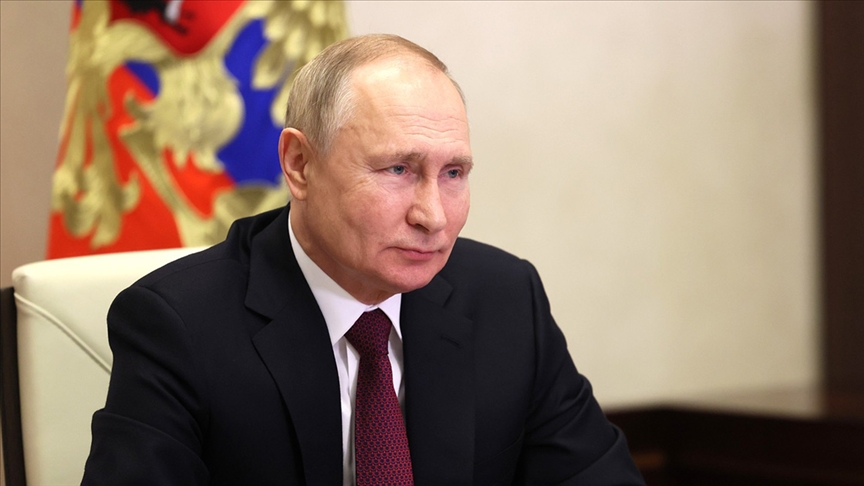 Vladimir Putin: ‘’Rusya Fiyat Tavanına Karşı Petrol Üretimini Kısabilir’’