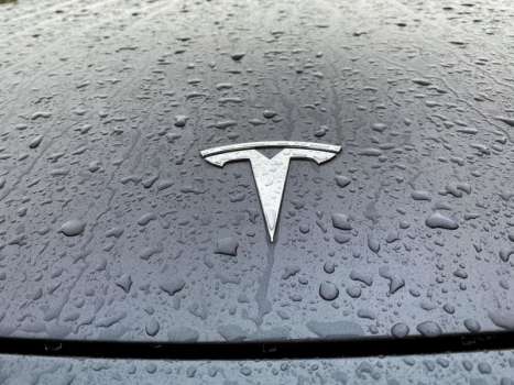 Tesla Üç Aylık Teslimatlarda Rekor Kırdı Ancak Tahminleri Iskaladı