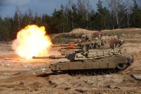 NATO Müttefikleri Ukrayna İçin Daha Fazla Silah Sözü Verdi