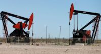 Petrol, Yüksek Faiz Oranına İlişkin Endişelerle Düşüşte, OPEC+