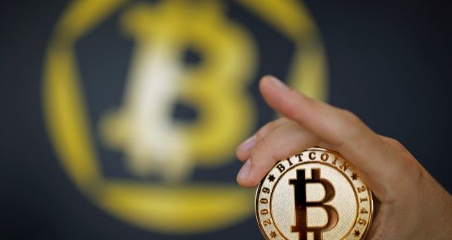 Son 24 saat İçinde En Çok Yükselen Ve En Çok Düşen Coinler