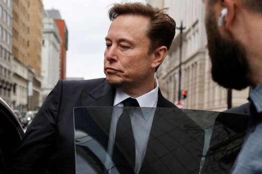 Elon Musk Medyayı Irkçılıkla Suçluyor