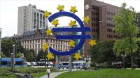 AMB'nin Enflasyon Uyarıları Euro'yu Son Bir Ayın Zirvesine Çıkardı