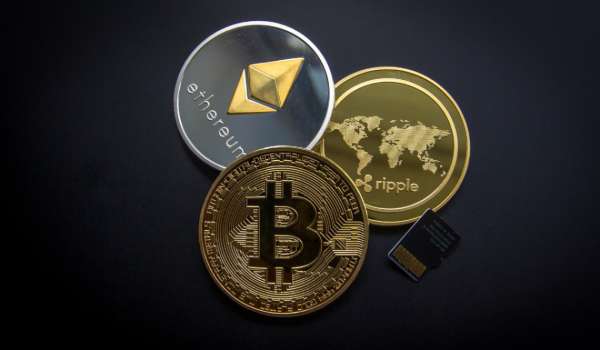 Bitcoin ve Ethereum'da Sert Düşüş: Kripto Piyasası Sarsıldı