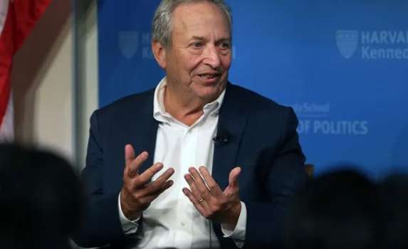 Eski Hazine Bakanı Lawrence Summers'tan Resesyon Uyarısı
