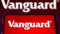 Yatırım Şirketi Vanguard'dan Resesyon Öngörüsü