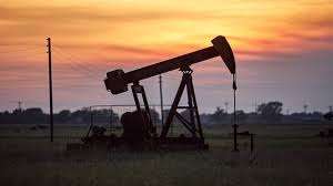 Petrol Fiyatları Düştü: Yatırımcılar Faiz Artışına Hazırlanıyor