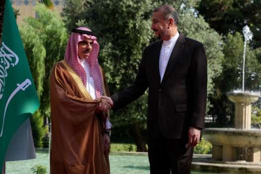 Suudi Arabistan ve İran 7 Yıl Sonra İlk Kez Görüştü