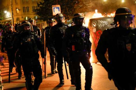 Fransa Beşinci Gece Ayaklanmalarına Hazırlanıyor