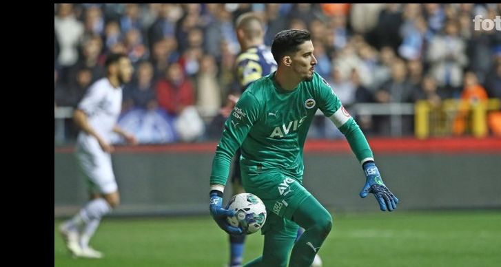 Fenerbahçe'de Krizin Adı: Altay Bayındır! Krizin Adı: