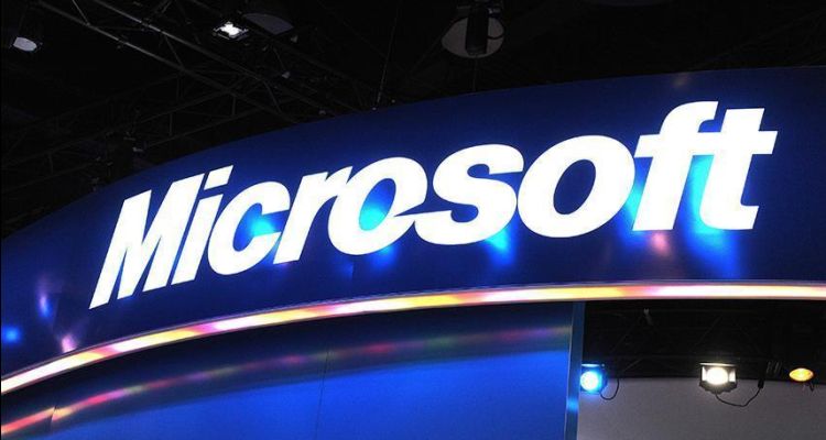 Microsoft Hissesi (MSFT) İçin 675 Dolar Hedef: AI Tavsiyesi